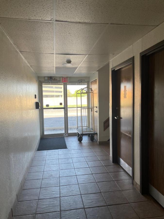 Super 8 By Wyndham Amarillo Central Tx Eksteriør bilde