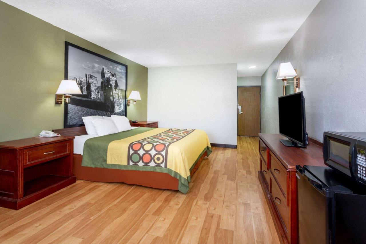 Super 8 By Wyndham Amarillo Central Tx Eksteriør bilde